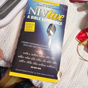 NIV LIVE  A BIBLE EXPERIENCE CD AUDIO BIBLE